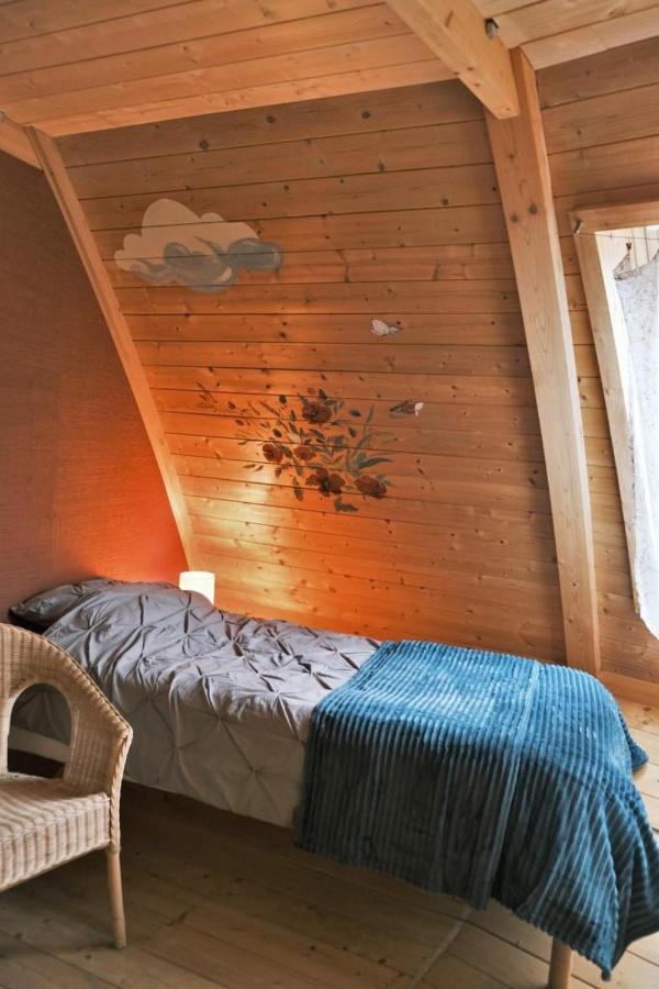 Au-Dela Des Nuages, Maison D'Hotes Insolite & Spa Aubessagne Buitenkant foto