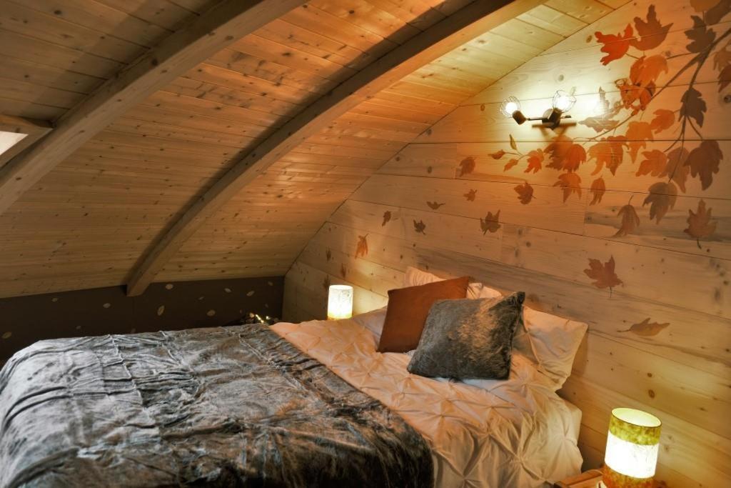 Au-Dela Des Nuages, Maison D'Hotes Insolite & Spa Aubessagne Buitenkant foto