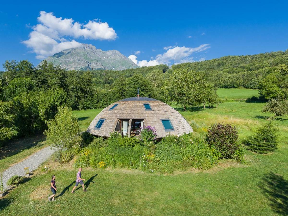 Au-Dela Des Nuages, Maison D'Hotes Insolite & Spa Aubessagne Buitenkant foto