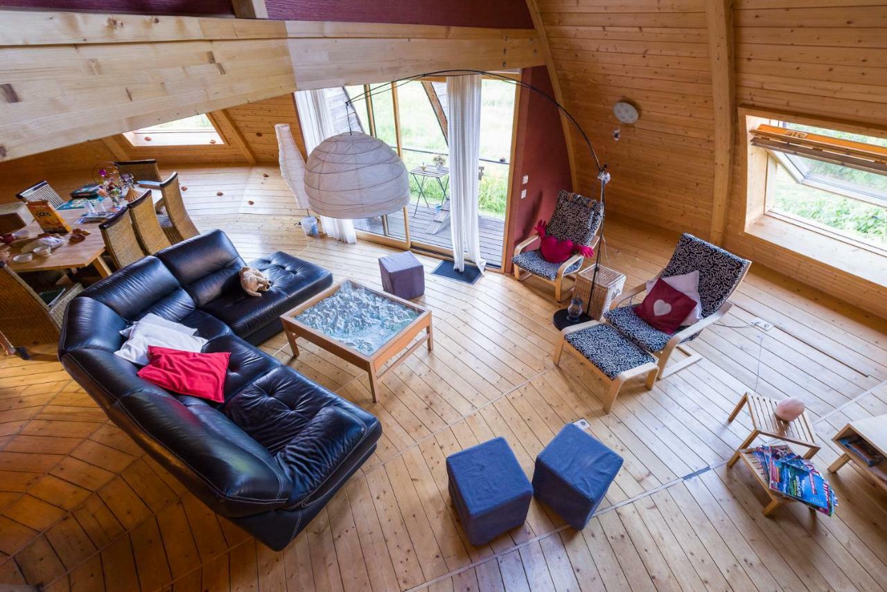 Au-Dela Des Nuages, Maison D'Hotes Insolite & Spa Aubessagne Buitenkant foto